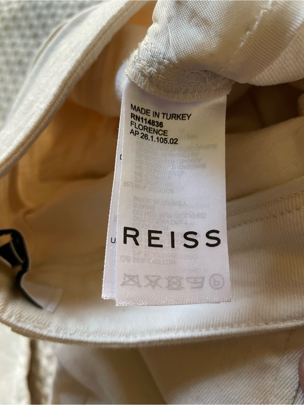 REISS Florence High Rise Flared Trousers in Cream - Picture 9 of 10